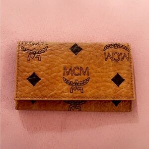 MCM Logo Visetos Leather 4 Ring Key Case Brown